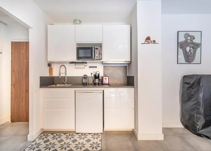 Baldosa - Welkeys Apartman *